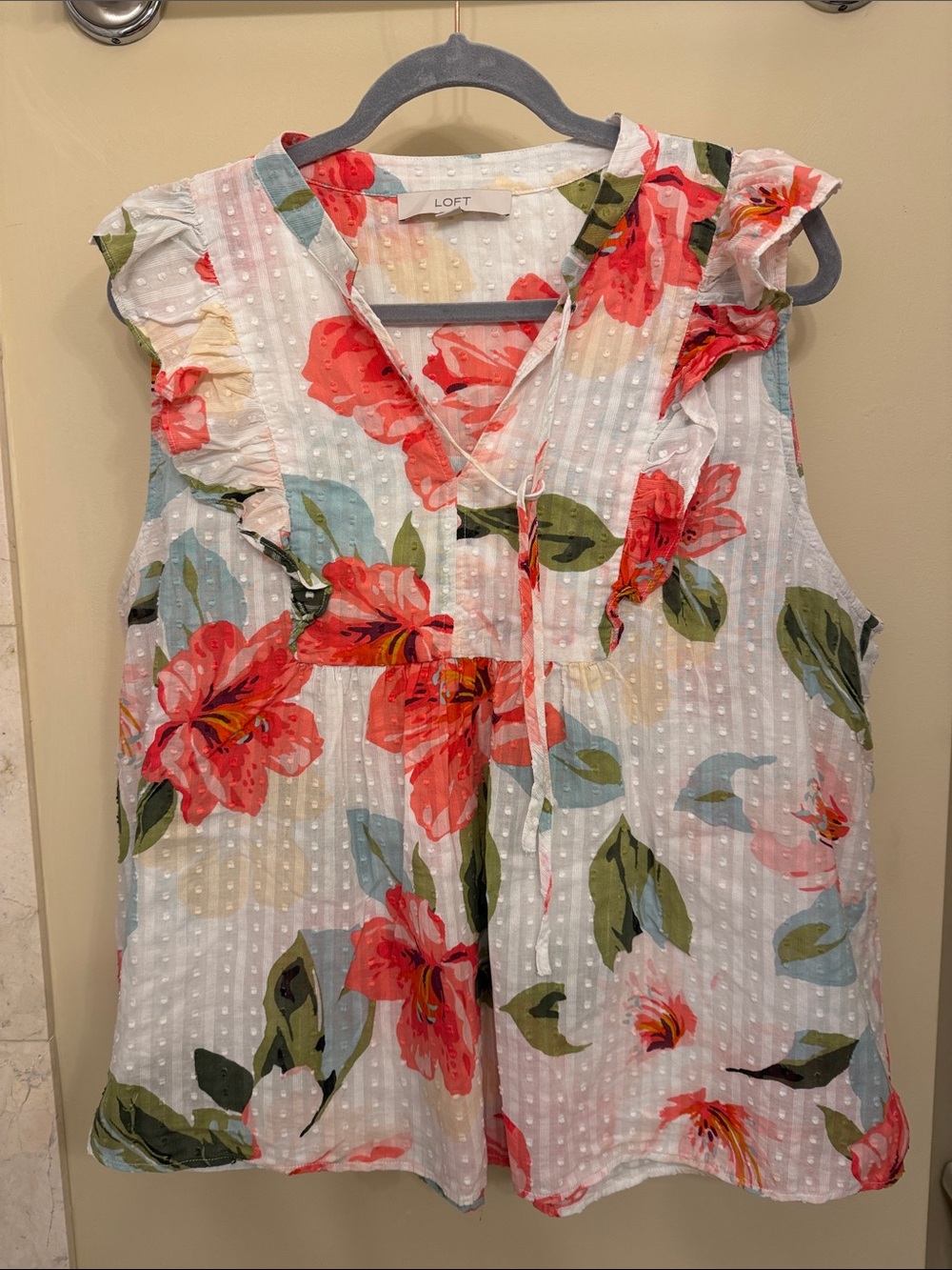 LOFT White Textured Sleeveless Floral Blouse with Coral and Green